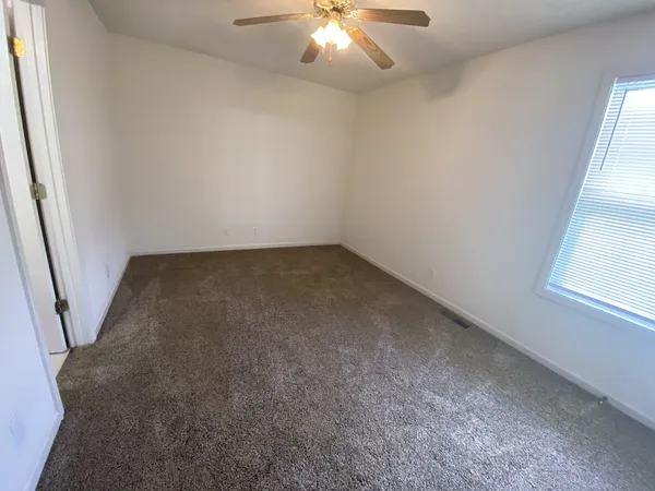 $995 | 237 Tree Line Drive, Oak Grove, KY 42262