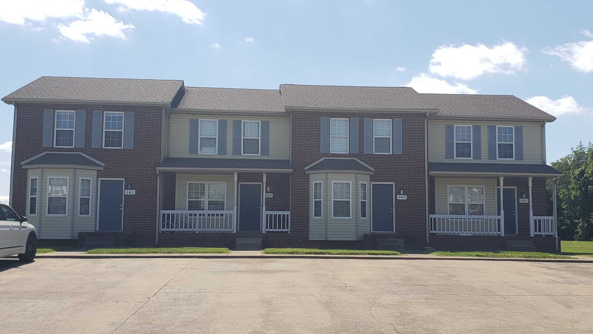 237 Tree Line Drive Oak Grove, KY 42262 - Photo 2 of 13 a front view of a building