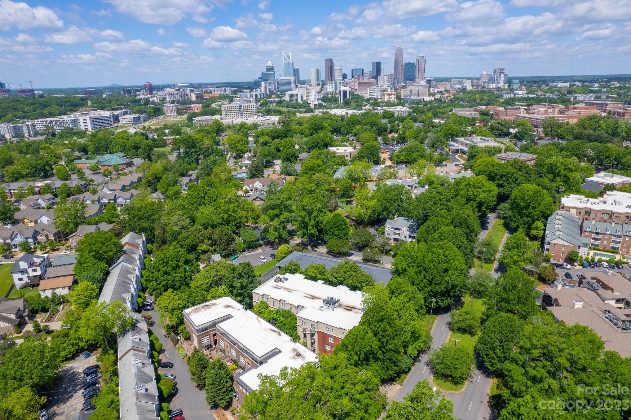 420 Queens Road, Unit 3 Charlotte, NC 28207 - Photo 35 of 35 an aerial view of a city with lots of residential buildings