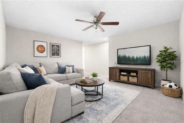 $384,900 | 10153 Newminster Loop, Ruskin, FL 33573