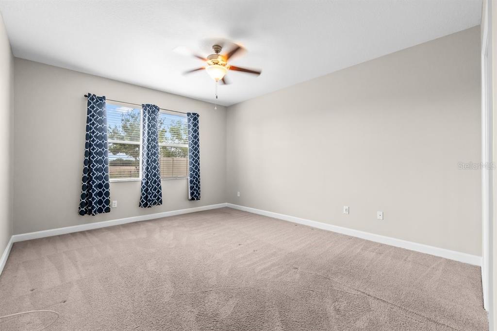 10153 Newminster Loop Ruskin, FL 33573 - Photo 7 of 34