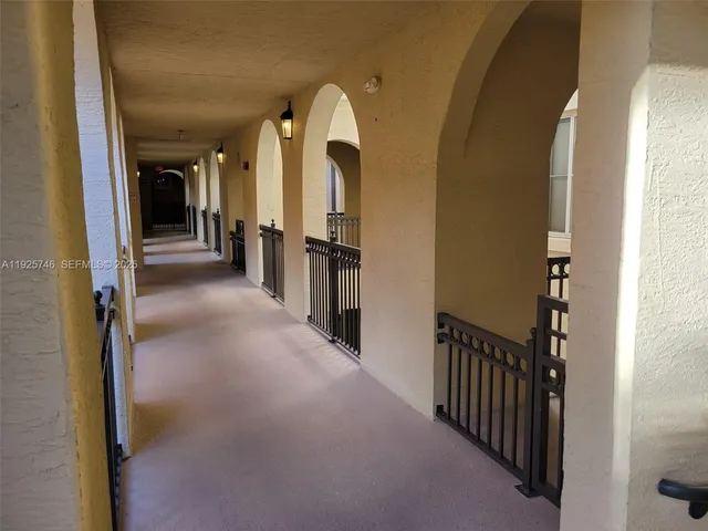 a view of a yard in front of a building