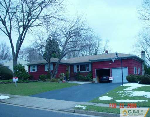 4 Stearns Road East Brunswick, NJ 08816 - Photo 1 of 8 Gallery Image 1