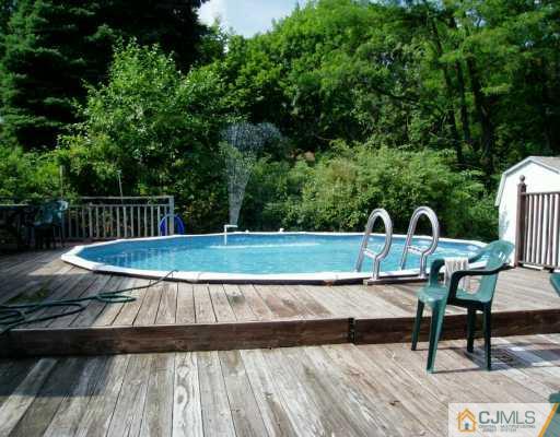 4 Stearns Road East Brunswick, NJ 08816 - Photo 3 of 8 Gallery Image 3