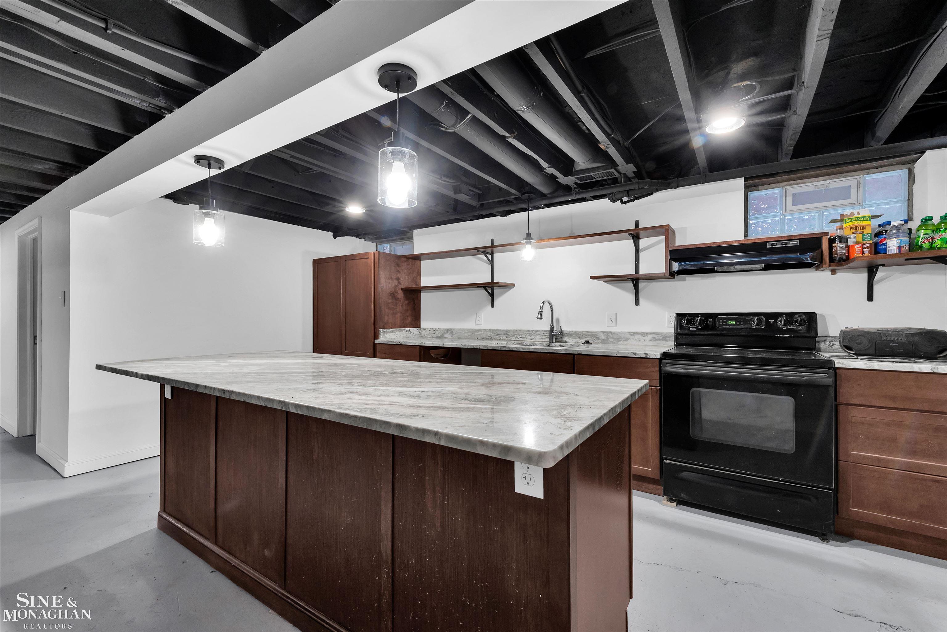 908 Trombley Road, Unit 2 Grosse Pointe, MI 48230 - Photo 44 of 73