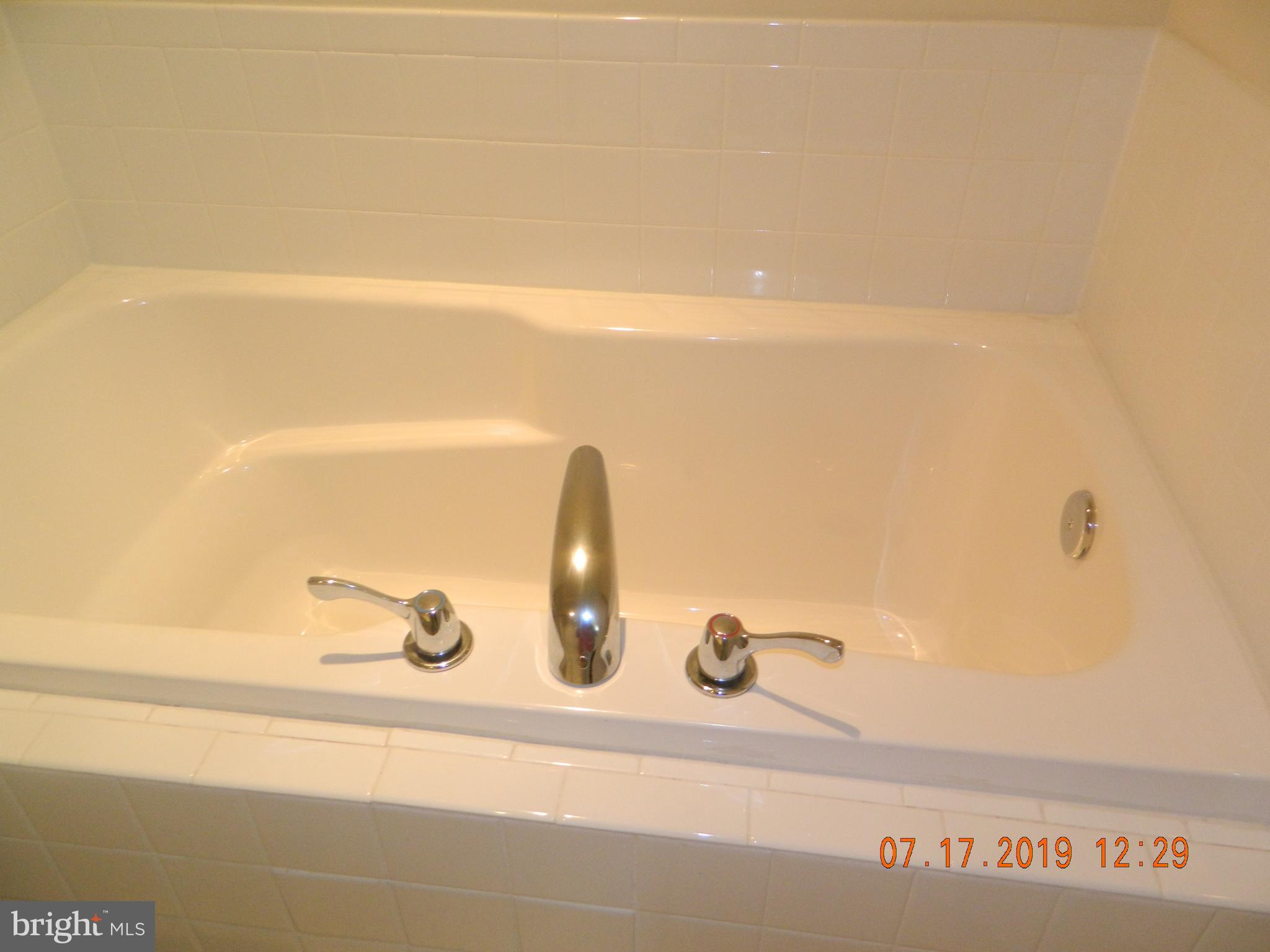 24 Baltic Lane Ranson, WV 25438 - Photo 14 of 35 Master bath tub