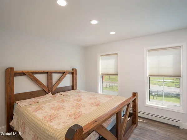 $889,900 | 282 A Ridge Road, Stuyvesant, NY 12156