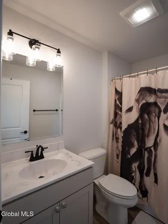 $889,900 | 282 A Ridge Road, Stuyvesant, NY 12156