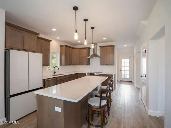 $889,900 | 282 A Ridge Road, Stuyvesant, NY 12156