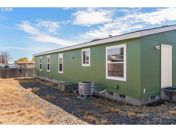 $310,000 | 915 Home Street, The Dalles, OR 97058