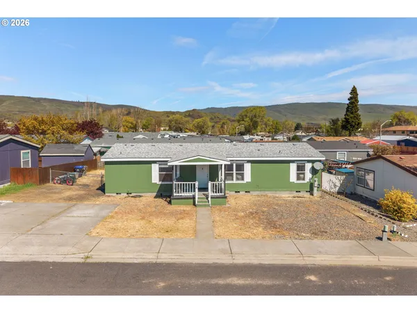 $310,000 | 915 Home Street, The Dalles, OR 97058