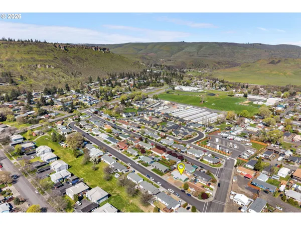 $310,000 | 915 Home Street, The Dalles, OR 97058