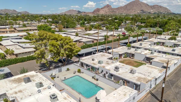 $289,900 | 4206 North 38th Street, Unit 4, Phoenix, AZ 85018