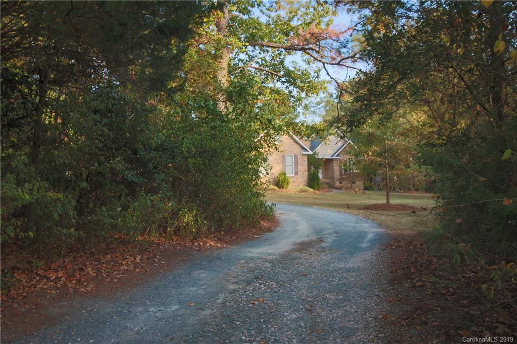 6201 Rehobeth Road Waxhaw, NC 28173 - Photo 4 of 39
