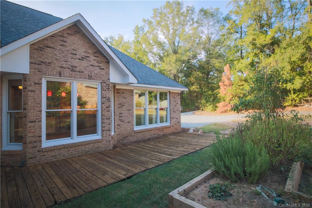 6201 Rehobeth Road Waxhaw, NC 28173 - Photo 5 of 39