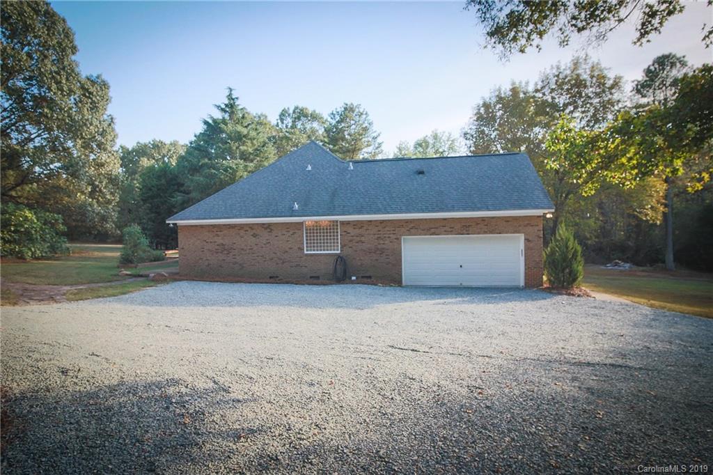 6201 Rehobeth Road Waxhaw, NC 28173 - Photo 9 of 39