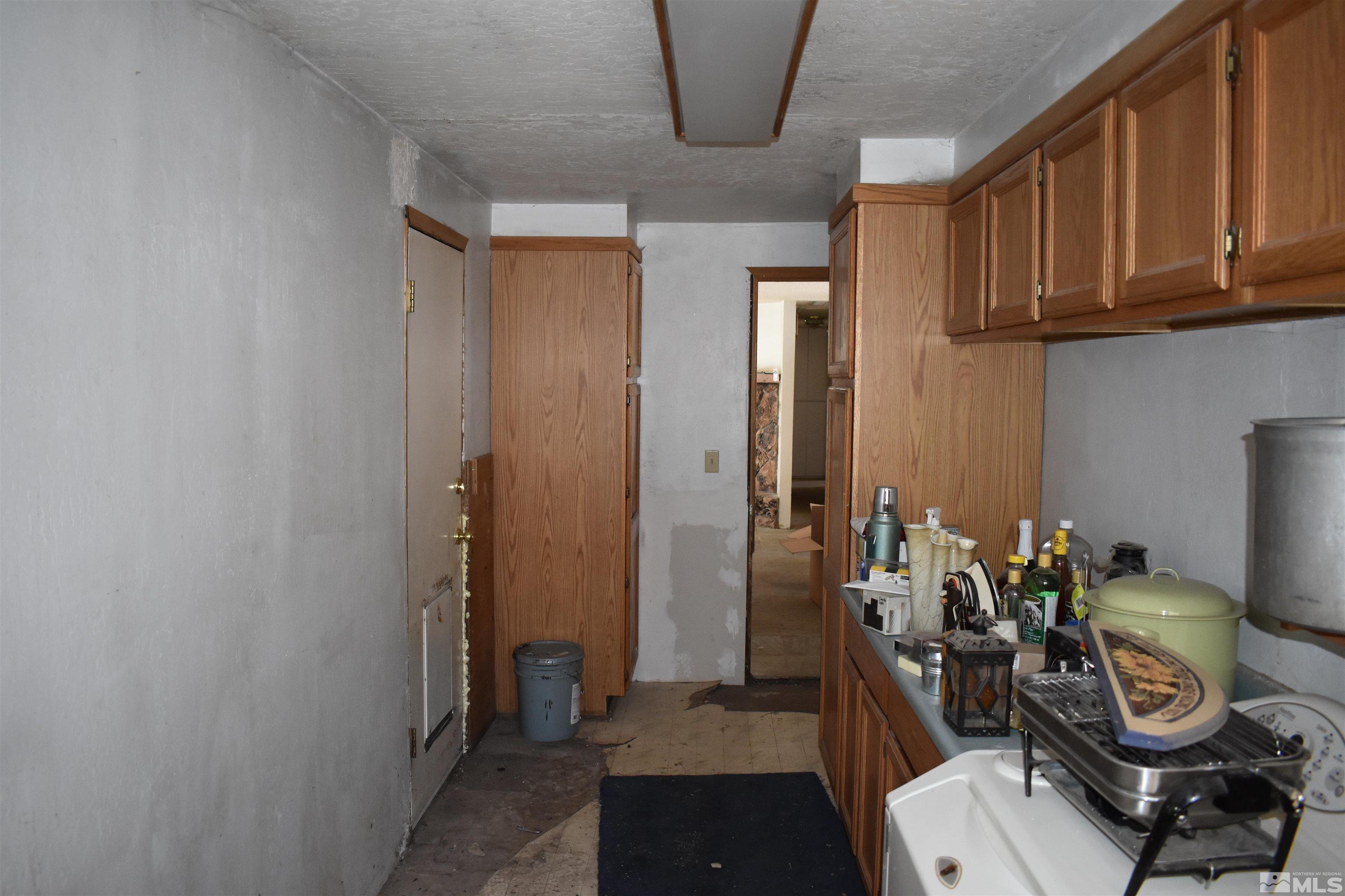 229 Sunflower Circle Stateline, NV 89449 - Photo 19 of 27
