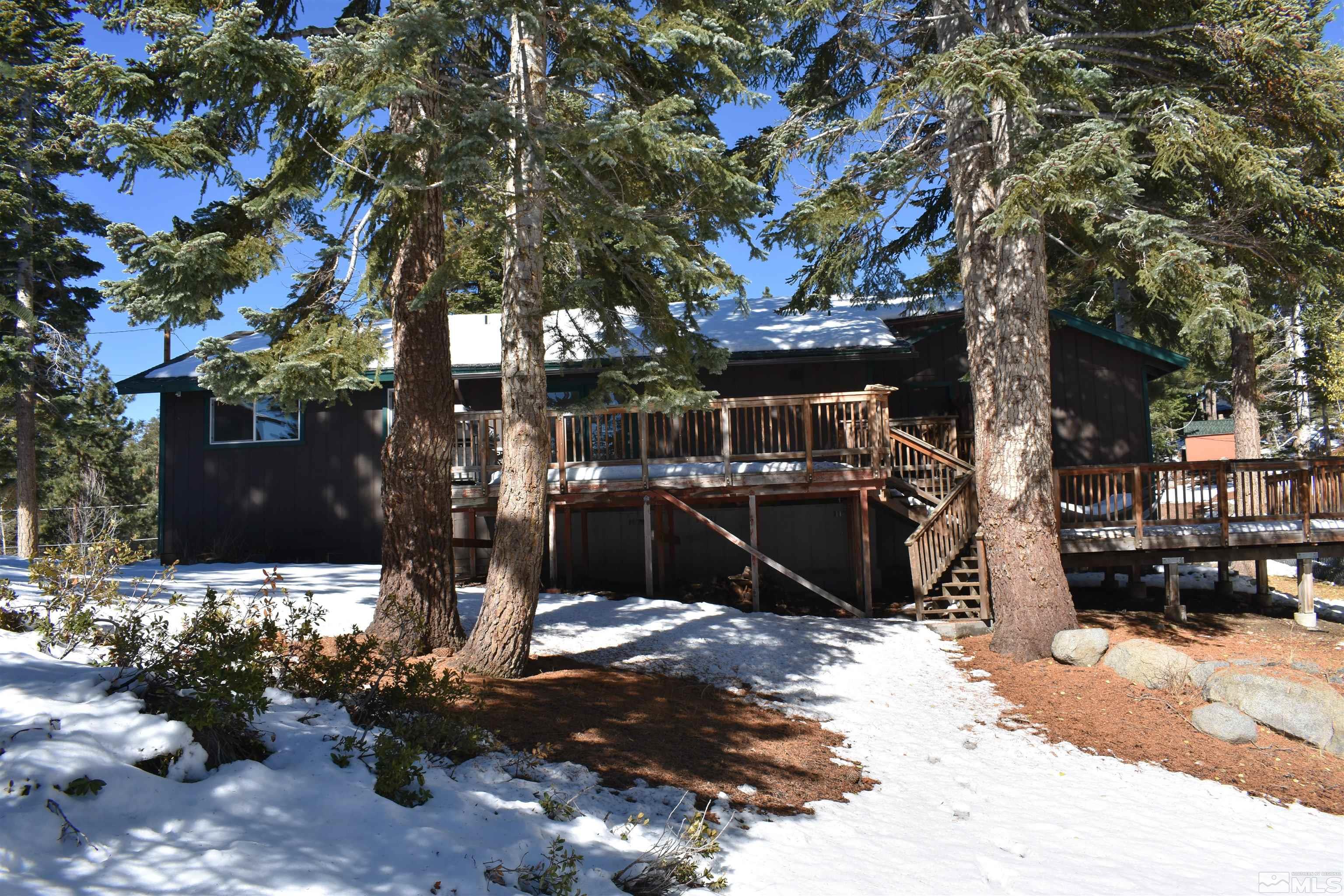229 Sunflower Circle Stateline, NV 89449 - Photo 5 of 27