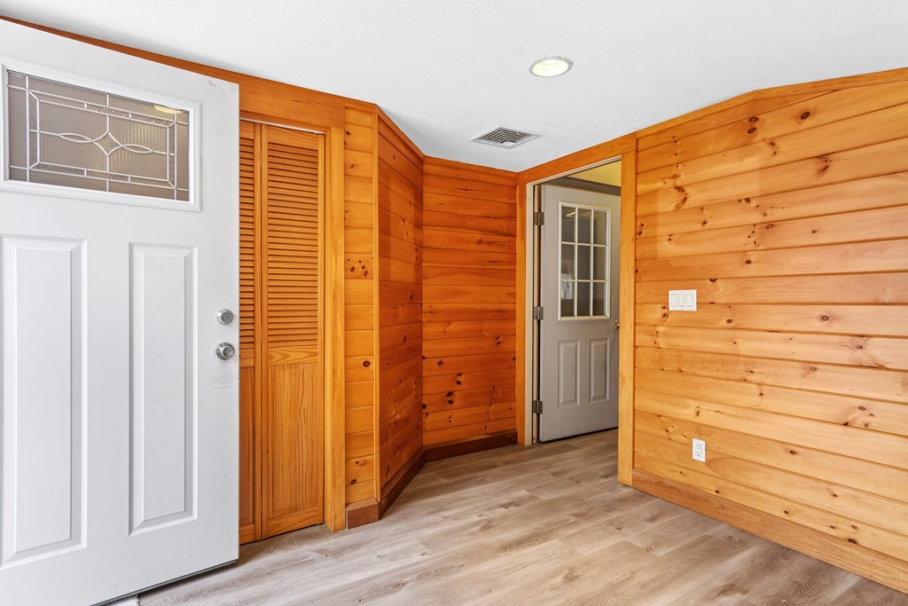 28 Park Road Ashby, MA 01431 - Photo 32 of 36