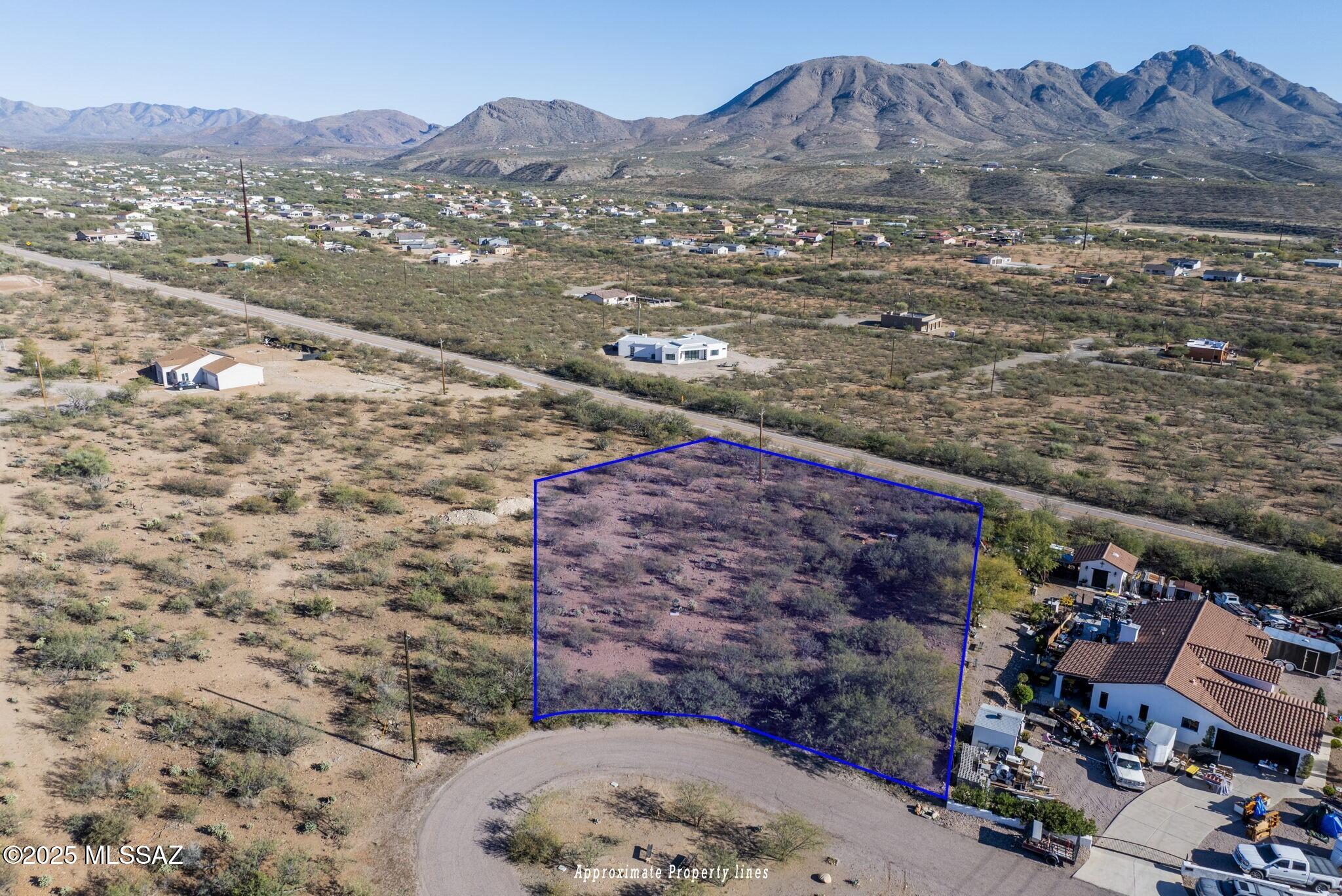 1783 Alamos Court, Unit 6 Rio Rico, AZ 85648 - Photo 2 of 11
