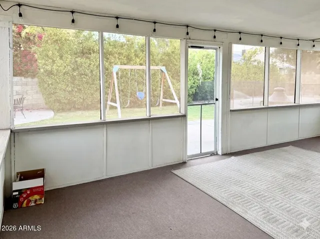 $2,500 | 852 West Nopal Avenue, Mesa, AZ 85210