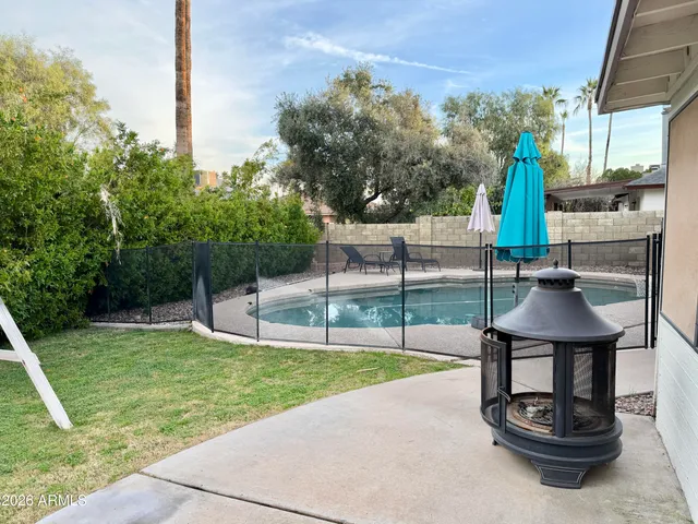 $2,500 | 852 West Nopal Avenue, Mesa, AZ 85210