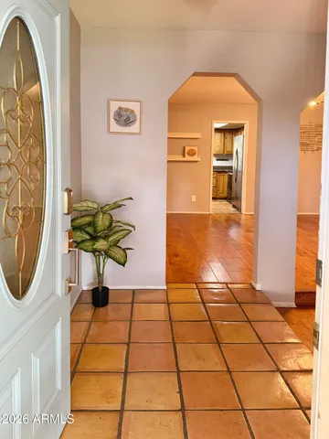 $2,500 | 852 West Nopal Avenue, Mesa, AZ 85210