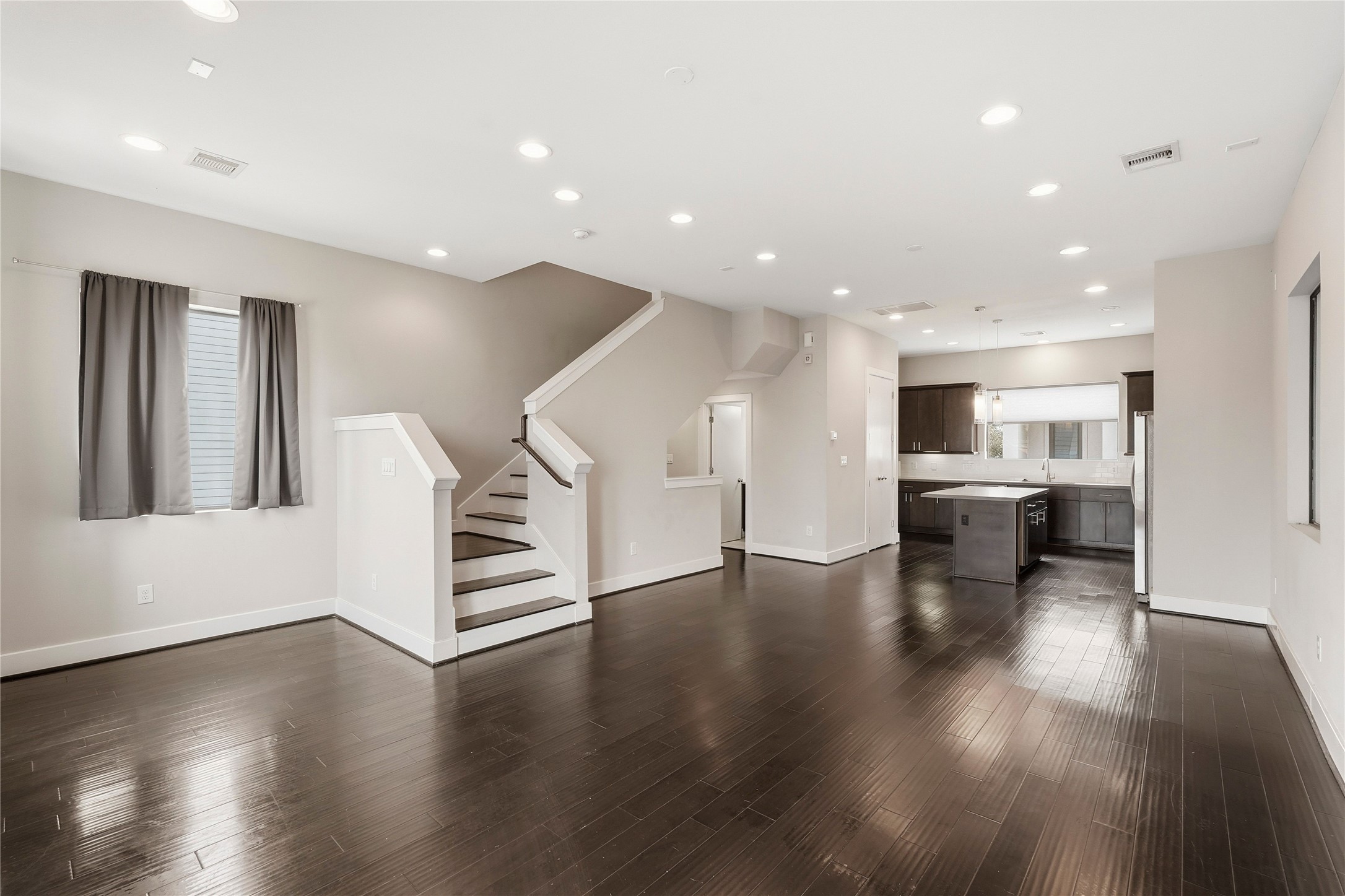 1613 Milby Street, Unit B Houston, TX 77003 - Photo 14 of 25