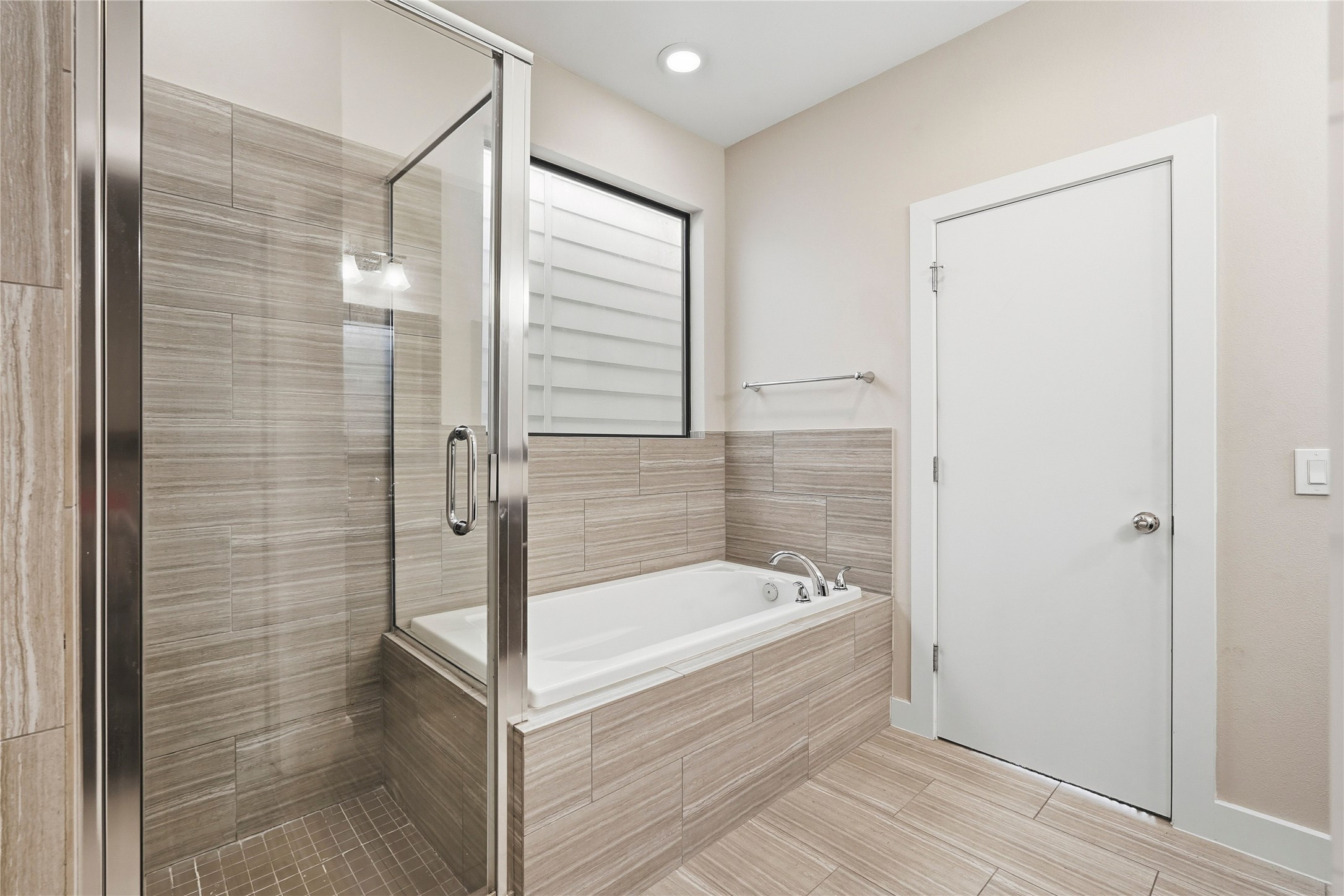 1613 Milby Street, Unit B Houston, TX 77003 - Photo 23 of 25