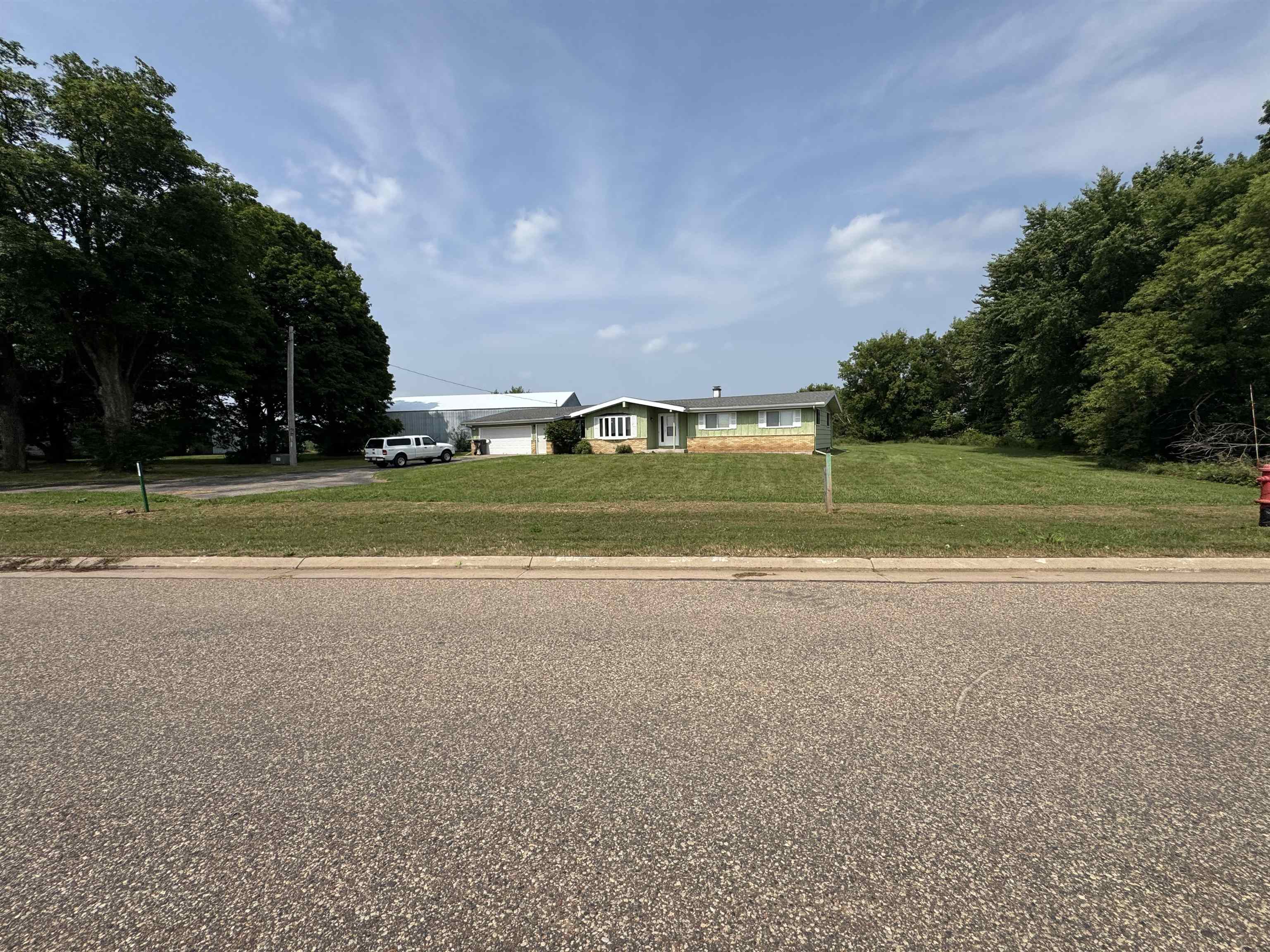 2333 Runway Drive Waupaca, WI 54981 - Photo 11 of 20