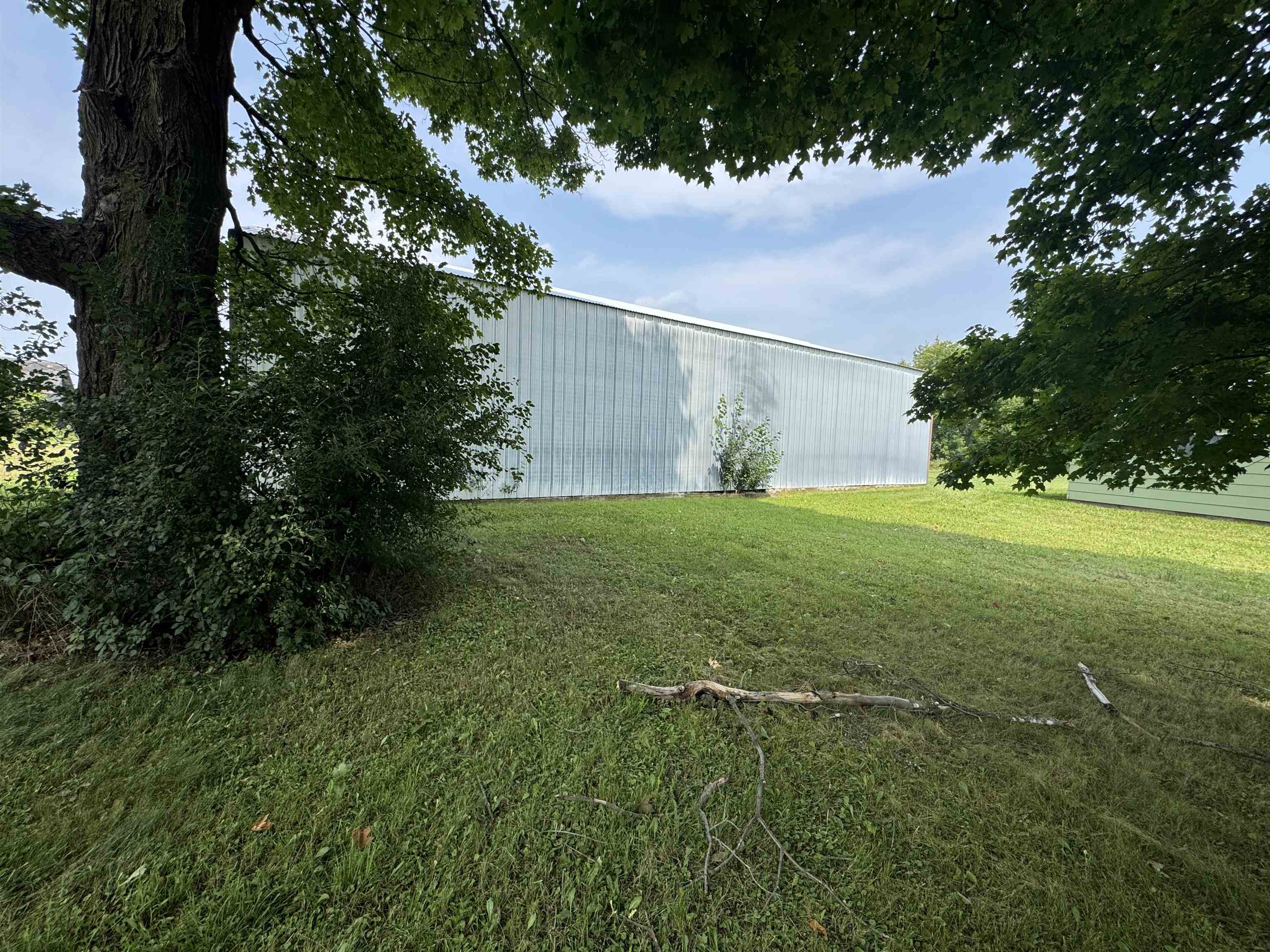 2333 Runway Drive Waupaca, WI 54981 - Photo 7 of 20
