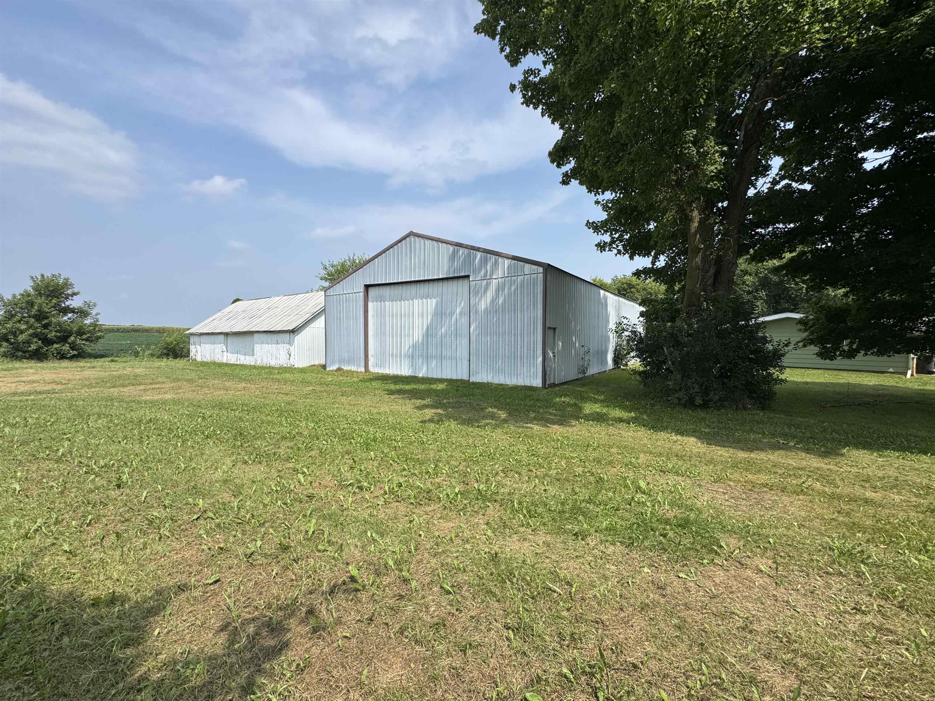 2333 Runway Drive Waupaca, WI 54981 - Photo 8 of 20