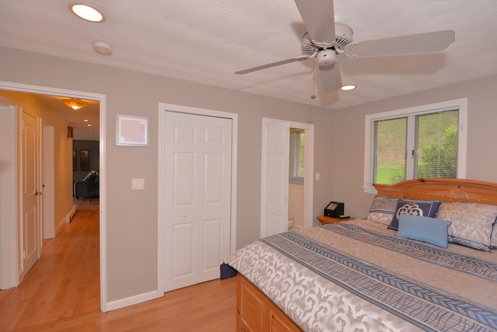 72 Donna Road Framingham, MA 01701 - Photo 23 of 29 Gallery Image 23