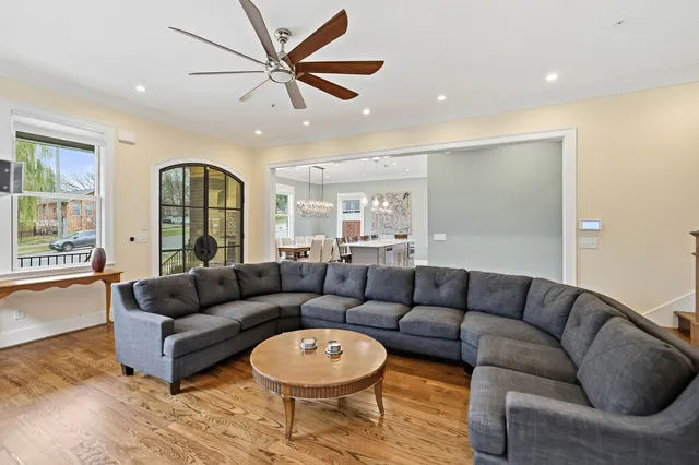 a picture of a bench in front of door