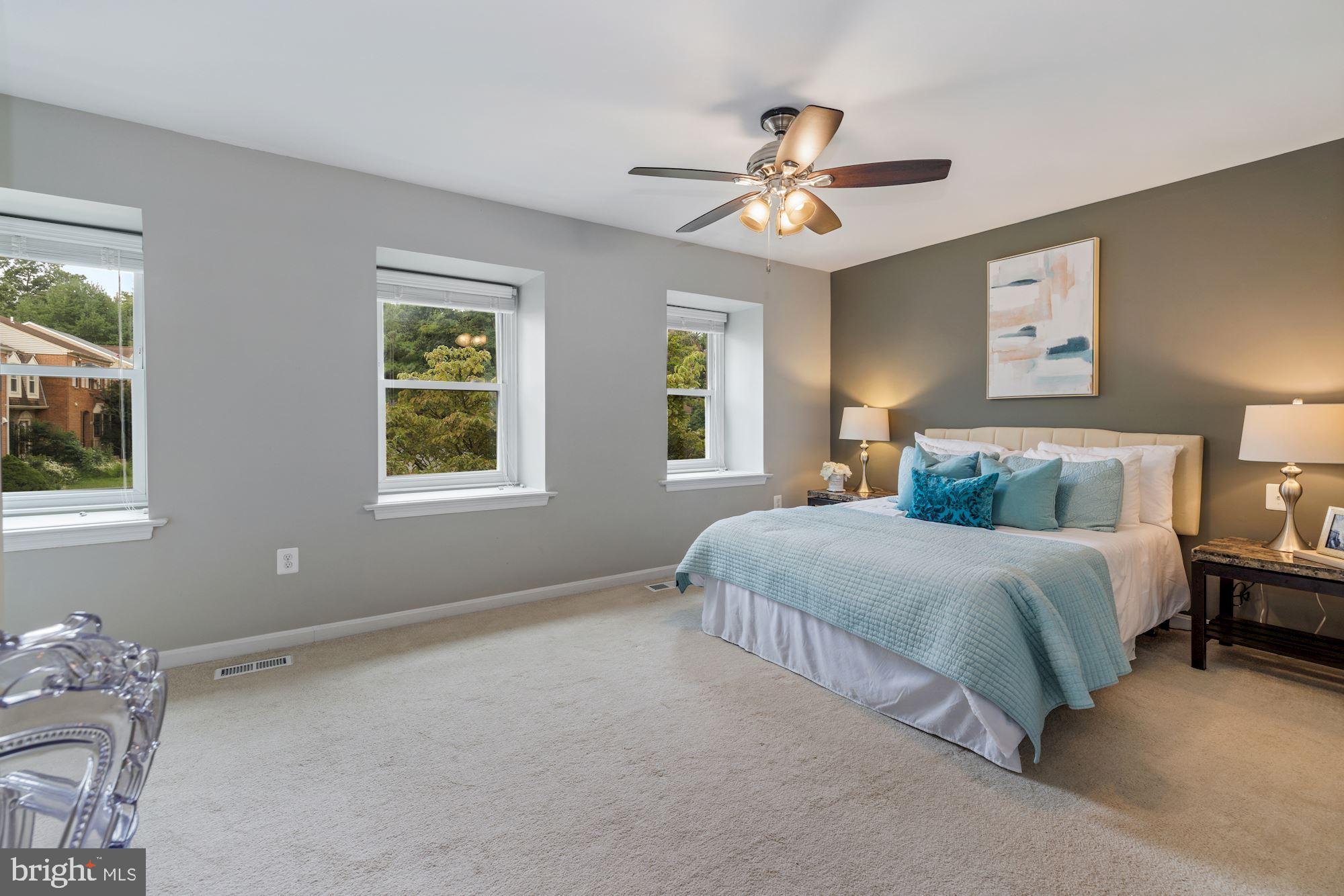 7523 Heatherton Lane Potomac, MD 20854 - Photo 13 of 24