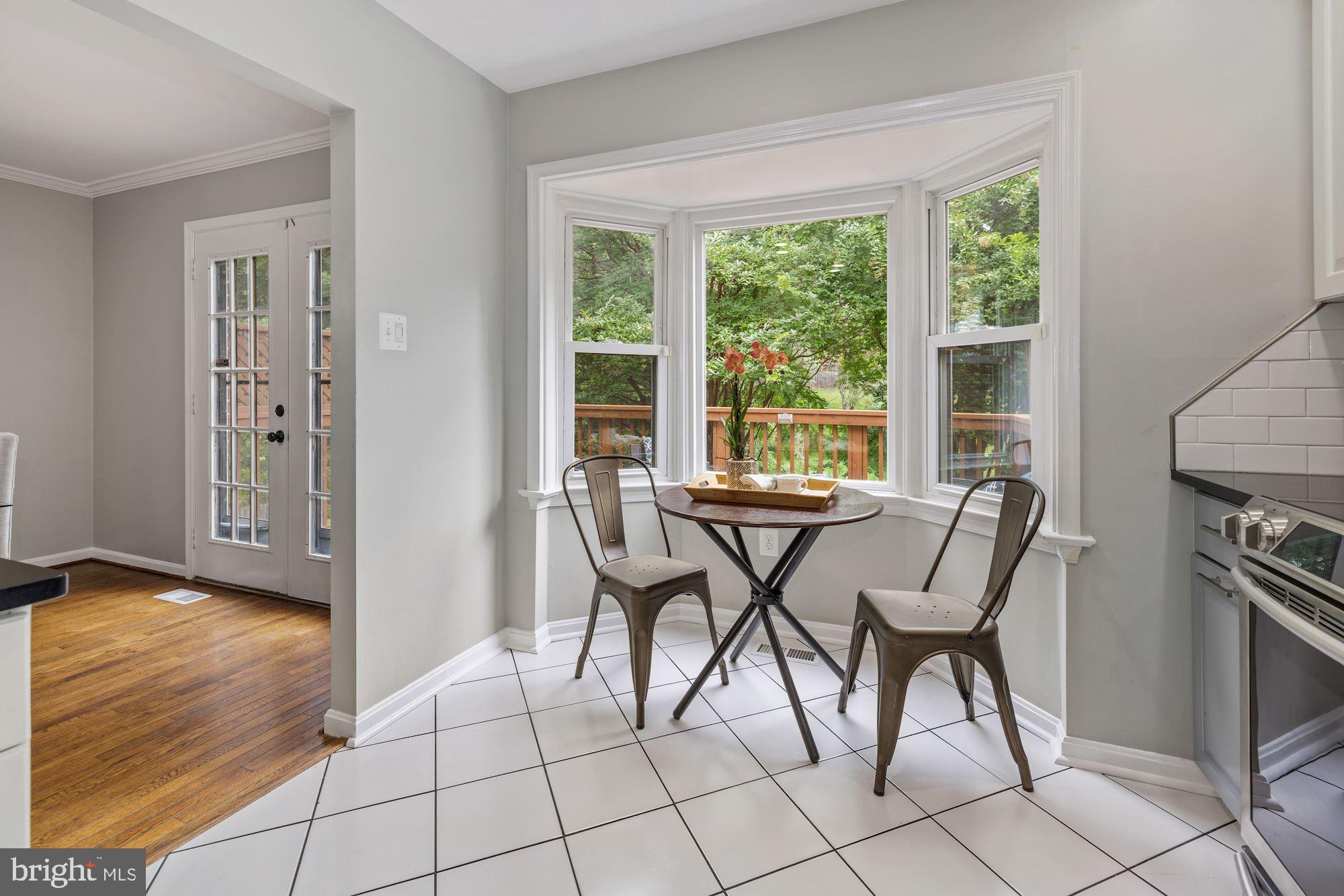 7523 Heatherton Lane Potomac, MD 20854 - Photo 9 of 24