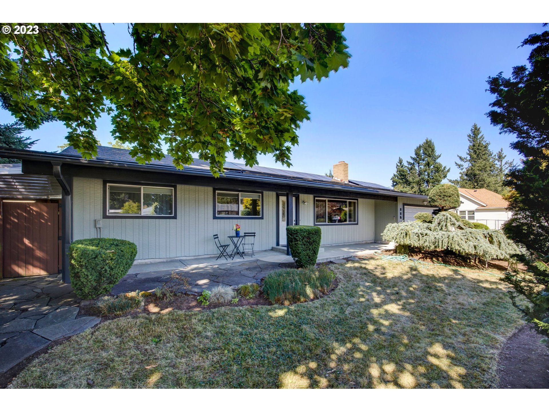 115 Barker Road Oregon City, OR 97045 - Photo 2 of 40 Gallery Image 2