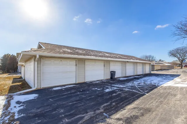 $155,000 | 4165 Mallard Court, Unit 12, Bettendorf, IA 52722