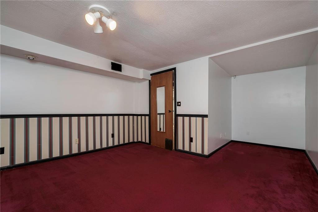 2907 Clayton Road Beaver Falls, PA 15010 - Photo 14 of 24 Gallery Image 14