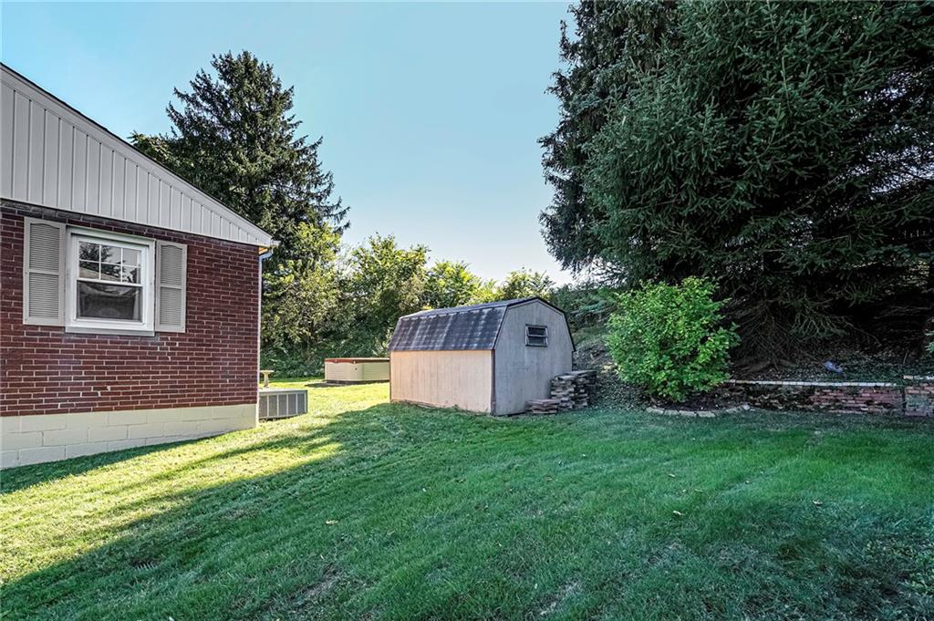 2907 Clayton Road Beaver Falls, PA 15010 - Photo 18 of 24 Gallery Image 18