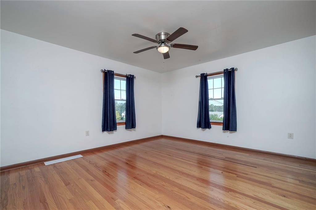 2907 Clayton Road Beaver Falls, PA 15010 - Photo 10 of 24 Gallery Image 10