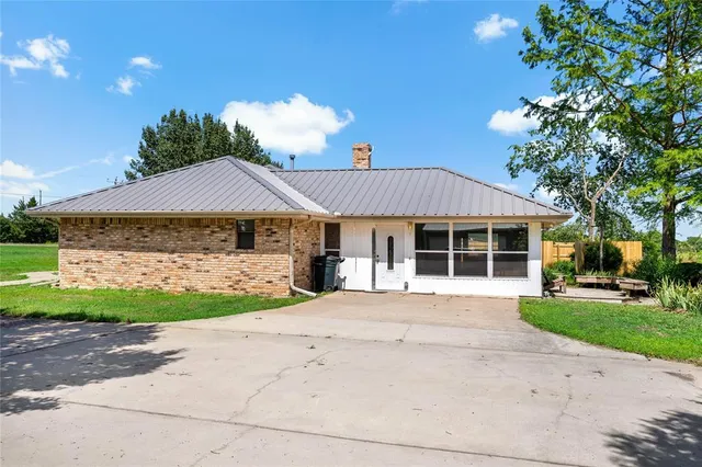 $395,000 | 4395 Farm Road 2820, Brookston, TX 75421