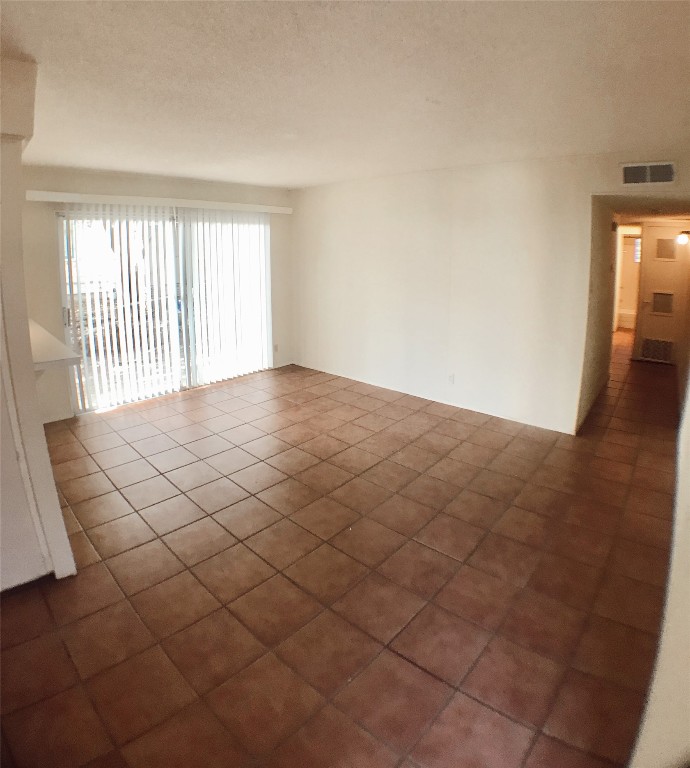 2610 Salado Street, Unit 112 Austin, TX 78705 - Photo 2 of 10