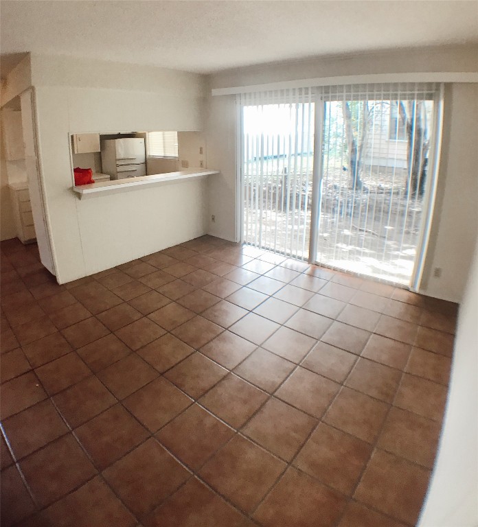 2610 Salado Street, Unit 112 Austin, TX 78705 - Photo 3 of 10