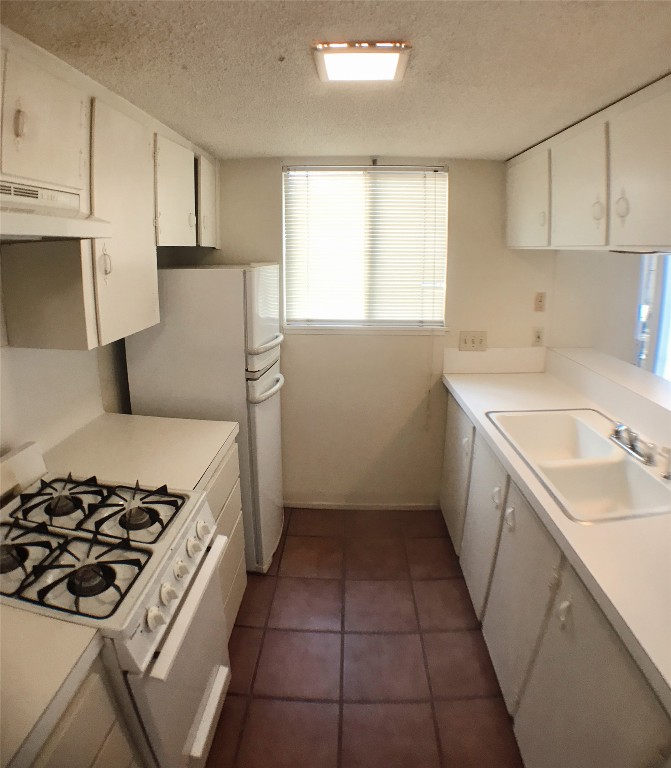 2610 Salado Street, Unit 112 Austin, TX 78705 - Photo 5 of 10