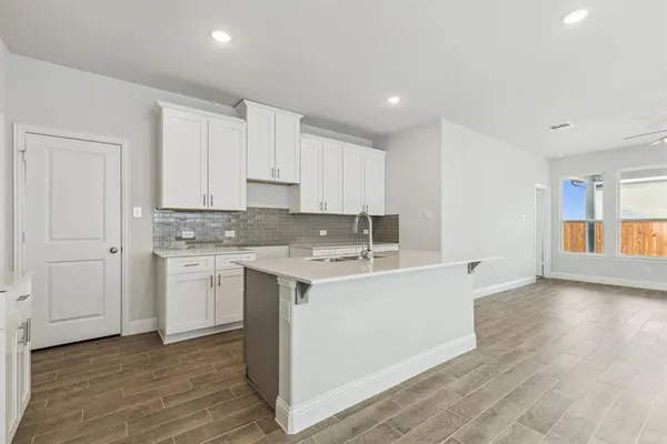 $2,400 | 505 Lana Drive, Seagoville, TX 75159