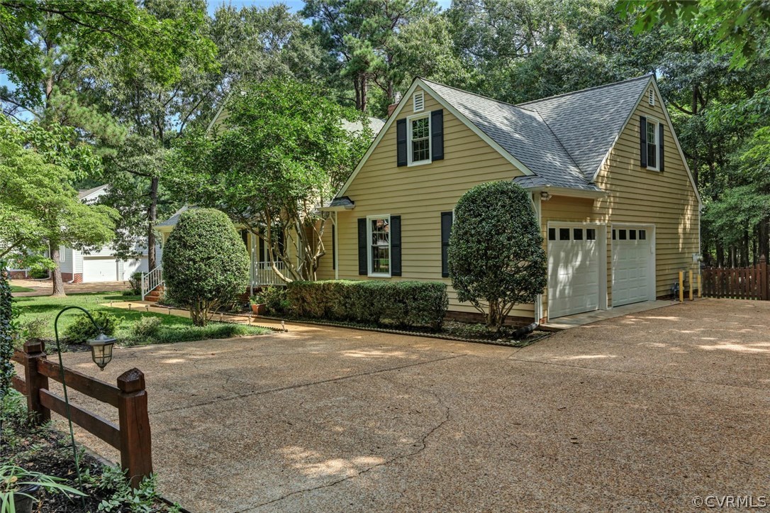 2521 Castle Hill Road Midlothian, VA 23113 - Photo 3 of 35 Gallery Image 3