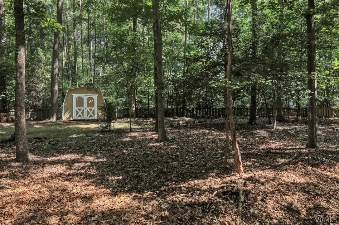 2521 Castle Hill Road Midlothian, VA 23113 - Photo 34 of 35 Gallery Image 34