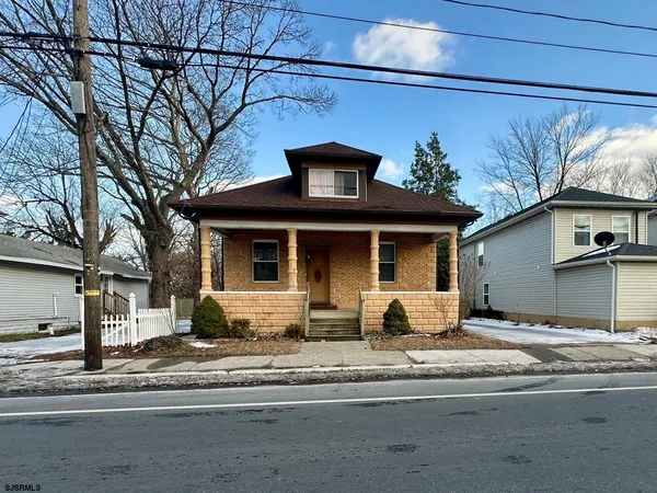 a view of a house with a outdoor space