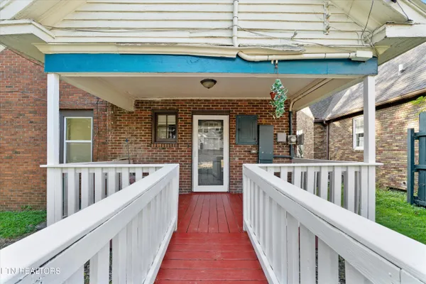 $299,000 | 2503 Martin Luther King Jr Avenue, Knoxville, TN 37914
